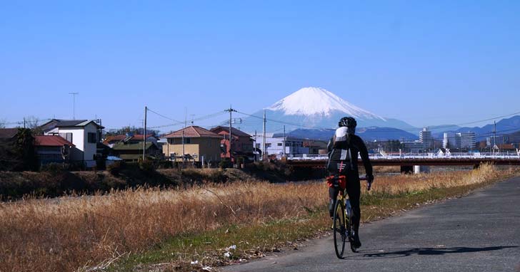 富士山と3万5千本の梅! ロマンスカーで帰る曽我の里別所梅林サイクリング