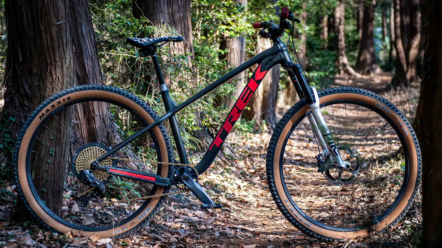 TREK「トレック」 ROSCOE 8 2019モデル 27.5インチ マウンテンバイク TREK「トレック」 ROSCOE 8 2019モデル 27.5インチ マウンテンバイク