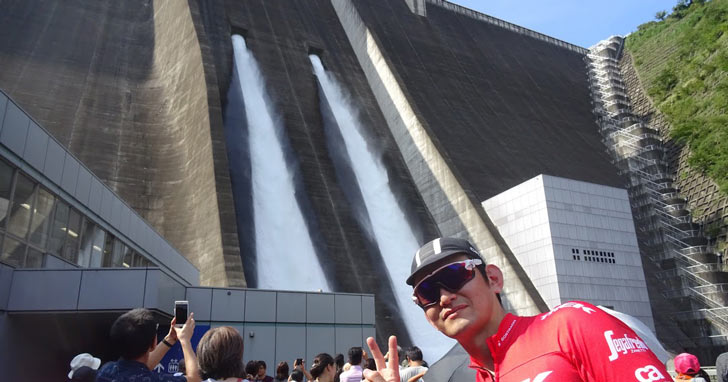迫力満点!宮ヶ瀬ダムの観光放流見学サイクリング コースマップあり!