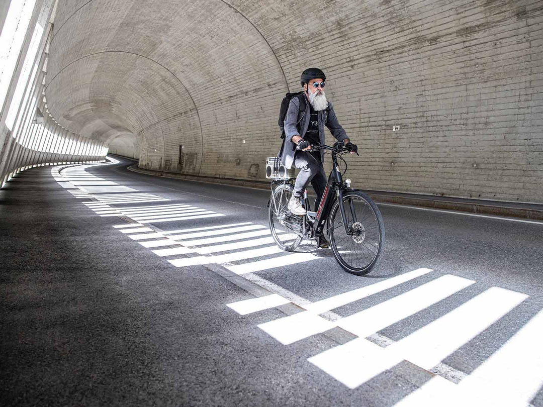 eバイクのライドイメージ写真