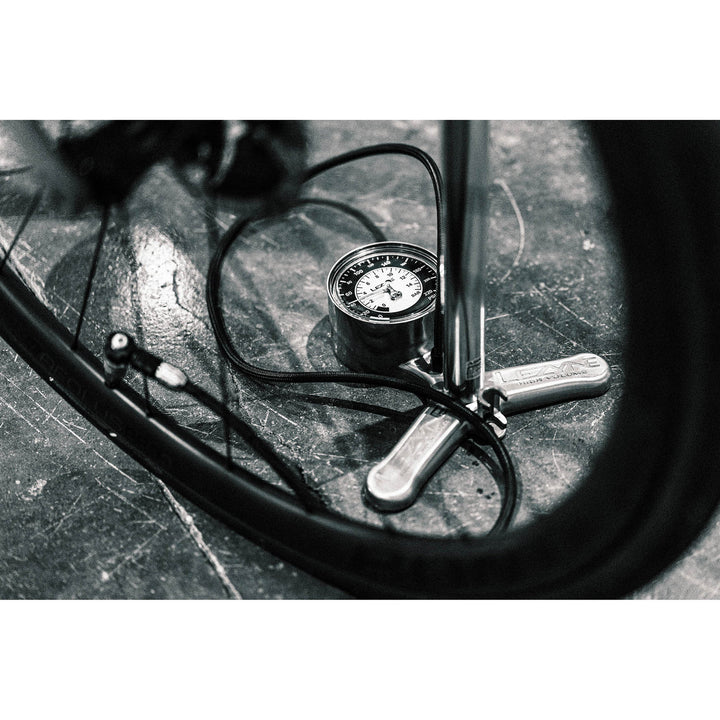 Lezyne CNC Floor Drive 3.5(レザイン CNC フロア ドライブ 3.5)