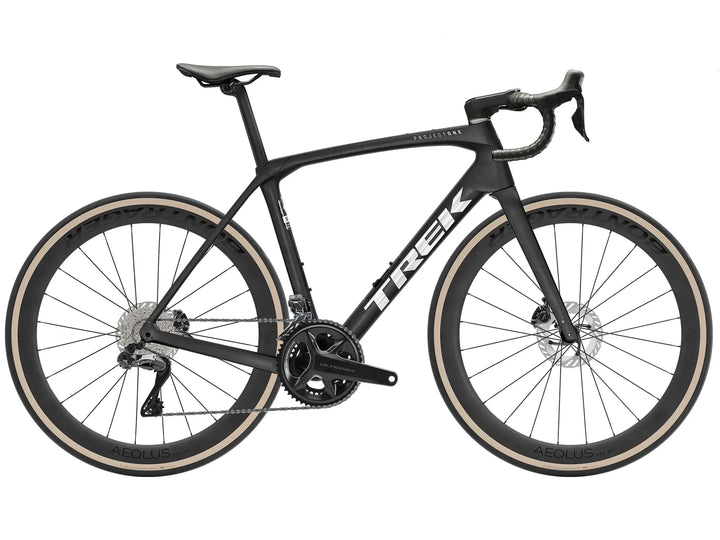 ブランド名:トレック、モデル名:domane slr 7、年式:2026年、カラー:matte deep smoke