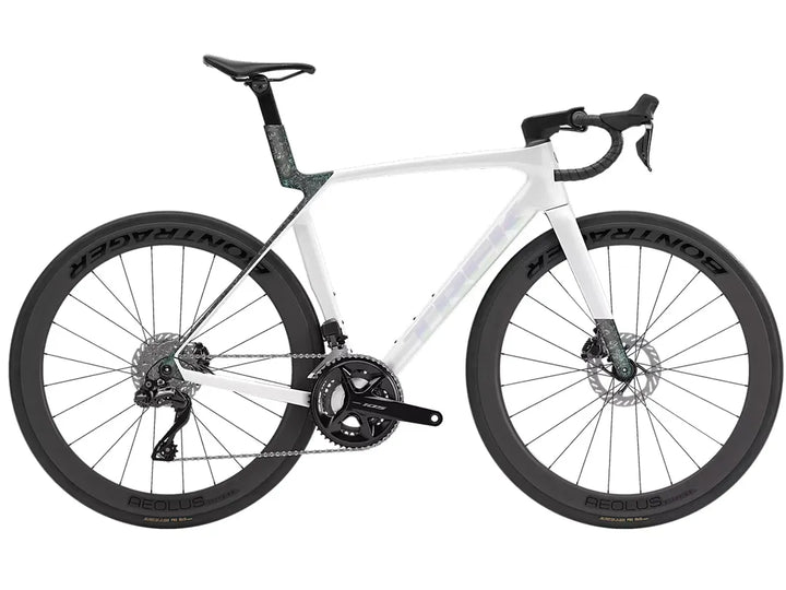 TREK Madone SL6 Gen8(2026年モデル)カラー:Gloss Crystal White/Matte Deep Smoke