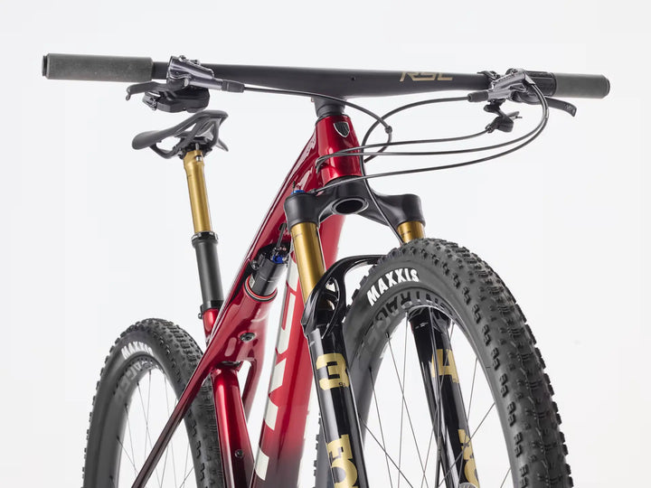 Trek Supercaliber SLR 9.9 XTR Di2 Gen 2 2026年モデル