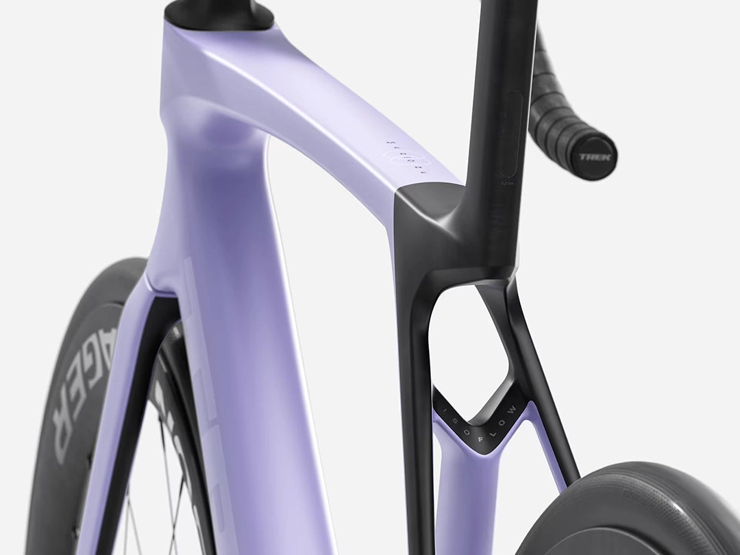 TREK Madone SL7 Gen8(2026年モデル)カラー:Matte Lavender Haze/Deep Smoke ISOフロー