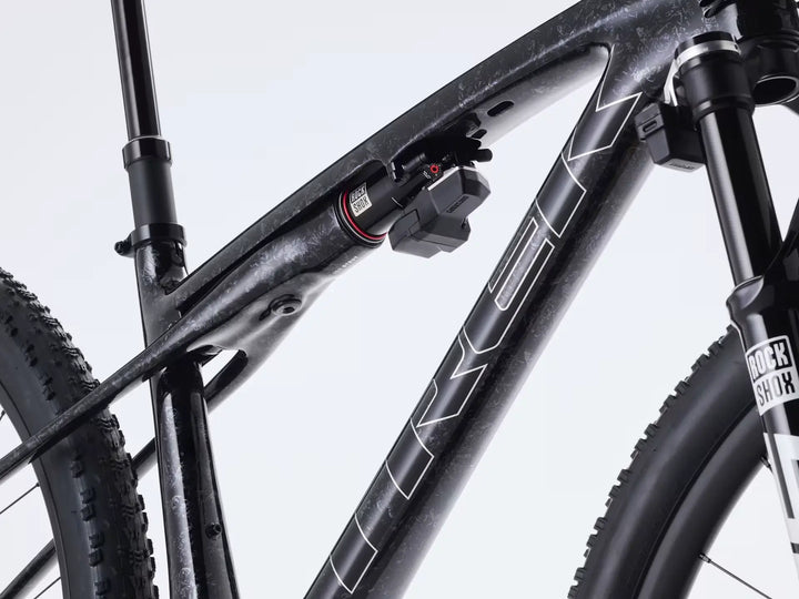 Trek Supercaliber SLR 9.8 X0 Flight Attendant Gen 2 2026年モデル