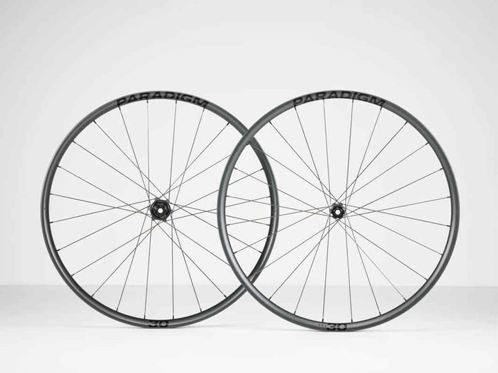 Bontrager Paradigm Pro 30 TLR Road Wheel(パラダイム プロ 30 チューブレスレディ― ディスクロード ホイール)