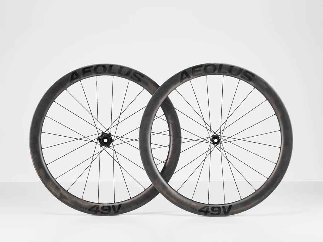 Bontrager Aeolus Pro 49V Disc TLR Road Wheel（アイオロス プロ 49V ディスク チューブレスレディ ロード ホイール）