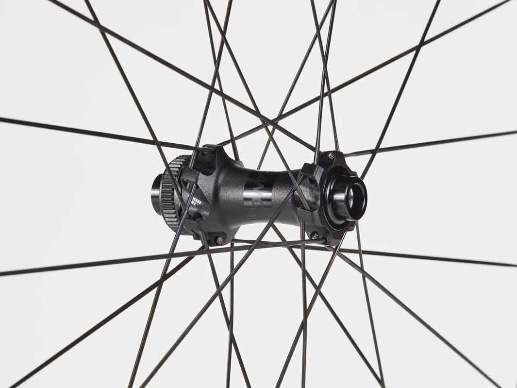 Bontrager Aeolus Pro 49V Disc TLR Road Wheel（アイオロス プロ 49V ディスク チューブレスレディ ロード ホイール）