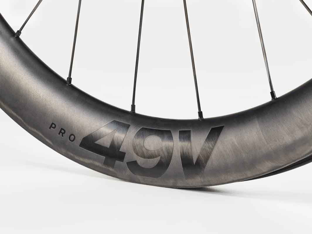 Bontrager Aeolus Pro 49V Disc TLR Road Wheel(アイオロス プロ 49V ディスク チューブレスレディ ロード ホイール)