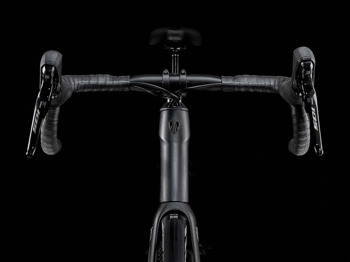 Trek Domane AL5 Gen4 matte trek black(トレックドマーネAL5 Gen4 マットトレックブラック)のハンドル真正面