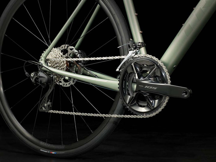 Trek Domane AL5 Gen4(トレックドマーネAL4 Gen4)Lichen Green(グリーン)のドライブトレイン画像