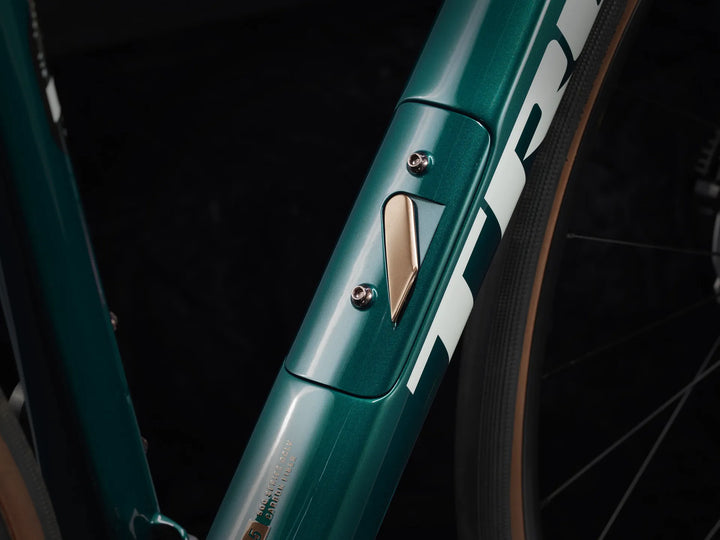 Trek Domane SL 5 Gen 4 2025年モデル