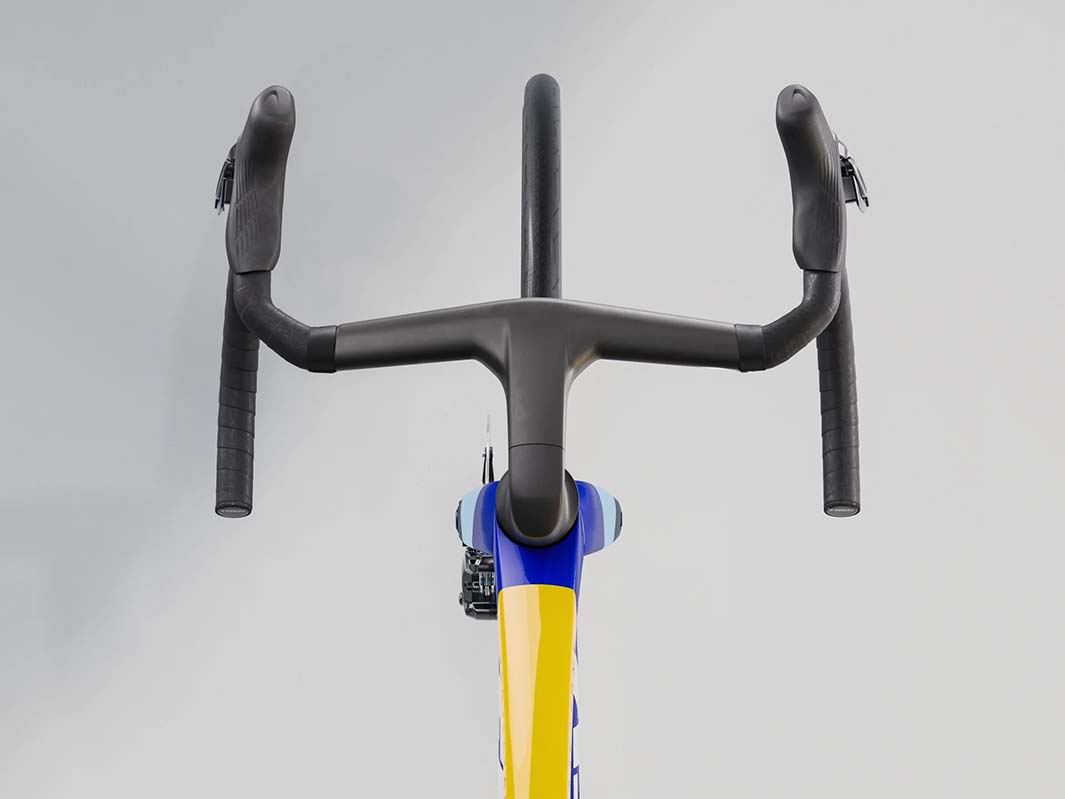 Trek Madone SLR7 Gen8(トレック マドン SLR7 Gen8)