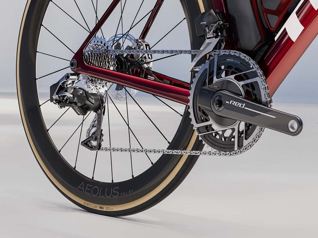 Trek Madone SLR 9 AXS Gen 8 2025