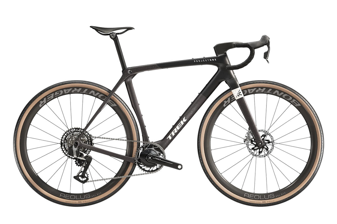 Trek Checkmate SLR9 AXSのカラーがGloss Trek Black/Matte Carbon Smoke(グロストレックブラック・マットカーボンスモーク)
