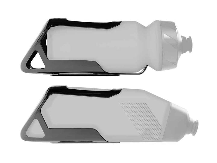 商品名:トレックRSLエアロボトルアンドケージ(Trek RSL Aero Bottle and Cage)、上は一般的なサイクルボトルをエアロケージに取り付けた状態、下はエアロボトルを取り付けた状態