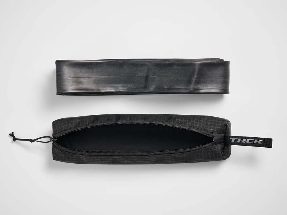 トレックビッツチューブバッグ(Trek BITS Tube Bag)広げた状態