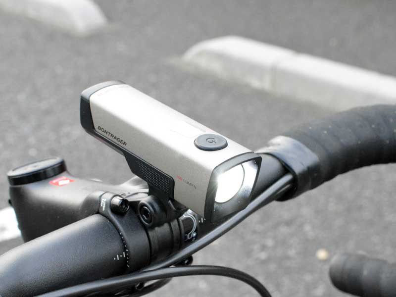 ボントレガーのイオンエリートライトをブレンダーで取り付け