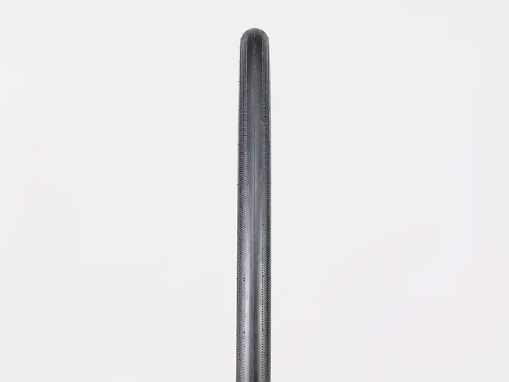 Bontrager(ボントレガー) R3 Hard-Case Lite ロード タイヤのトレッドパターンを真上から