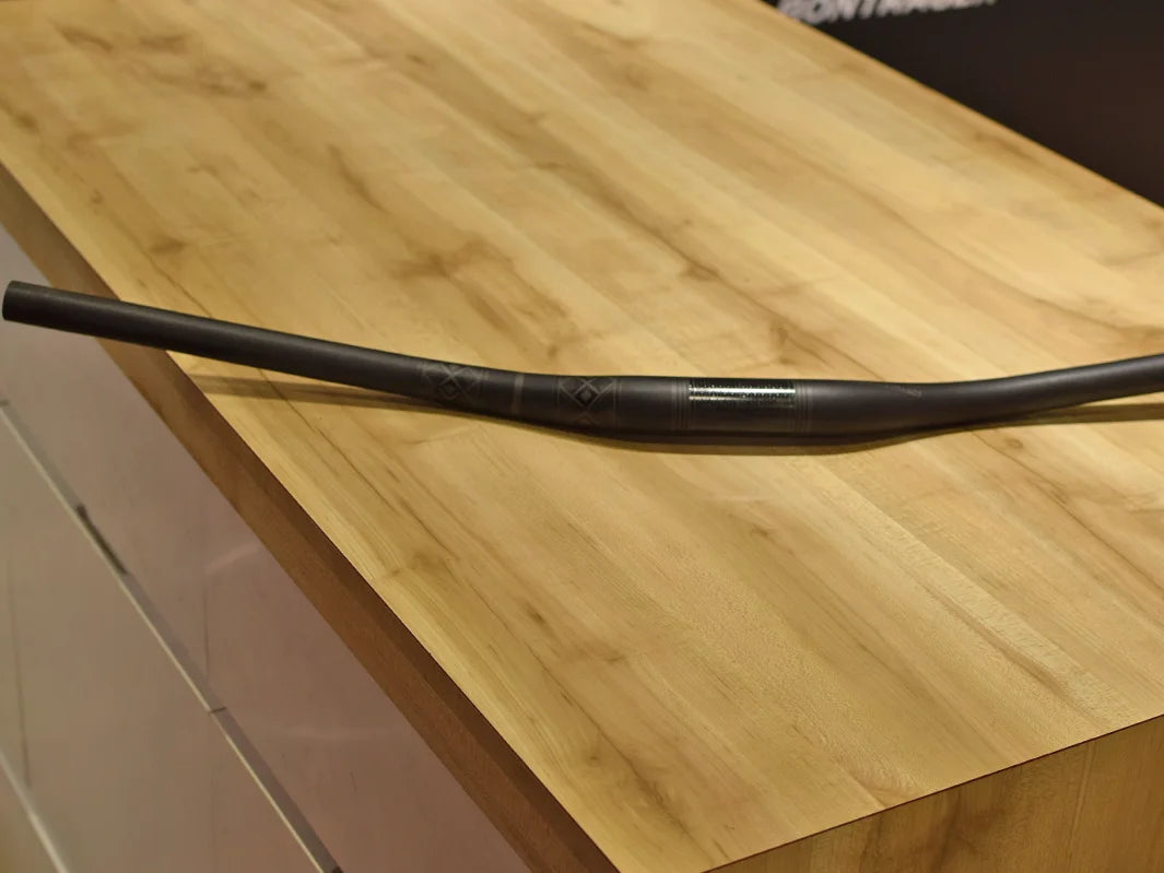 FORMOSA (フォルモサ) 31.8mmクランプ  F30 グレーカラー