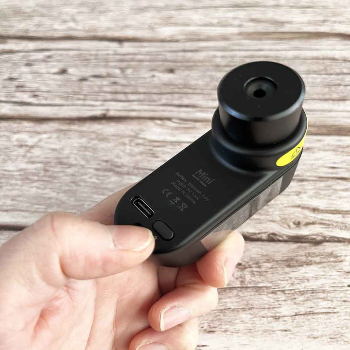 MagicCycling JIISO Mini Electric Bike Tire Pump(マジックサイクリング  JIISO ミニ電動ポンプ)