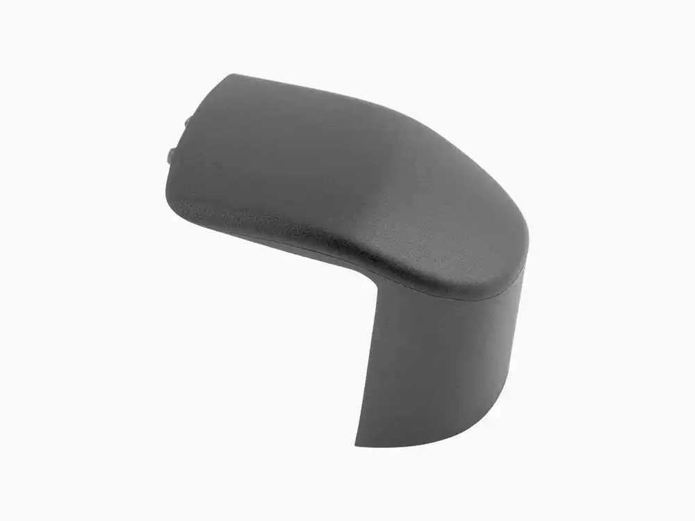 商品:Trek Aero RSL Barstem Top Cover  タイプ:	Flush Steerer Cover 上方向から撮影