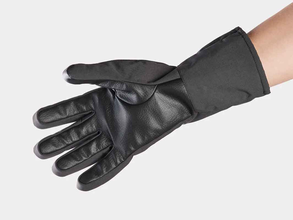 トレック サーキット ウォータープルーフ ウィンター サイクリング グローブ(Trek Circuit Waterproof Winter Cycling Glove)の手のひら側の画像