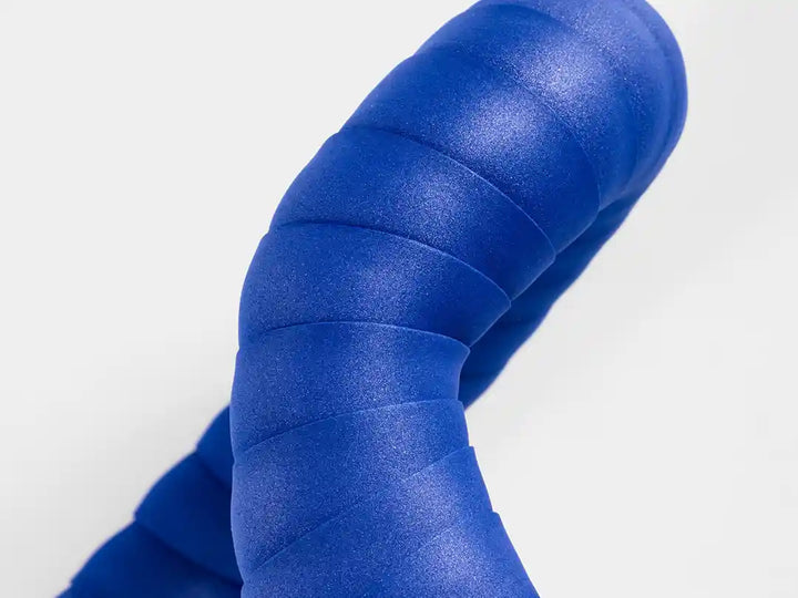 商品:Trek Gel Corkハンドルバーテープセット 色:ブルー 表面拡大画像