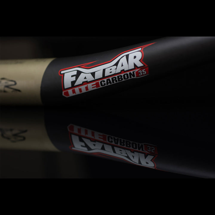 Renthal Fatbar Lite Carbon 35（レンサル ファットバー ライト カーボン 35mm ライザーバー）