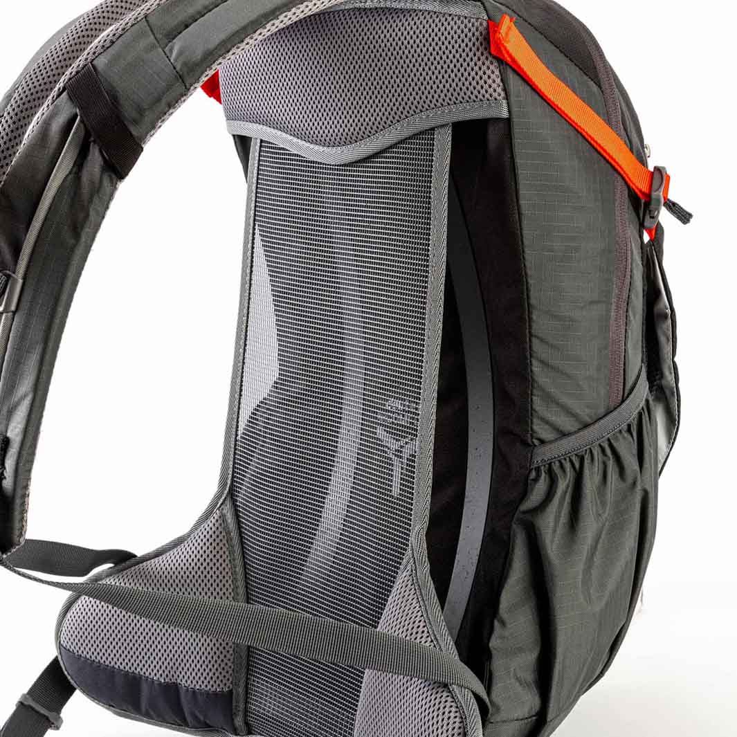 Deuter Velo Air 20(ドイター ベロエアー 20リットル）