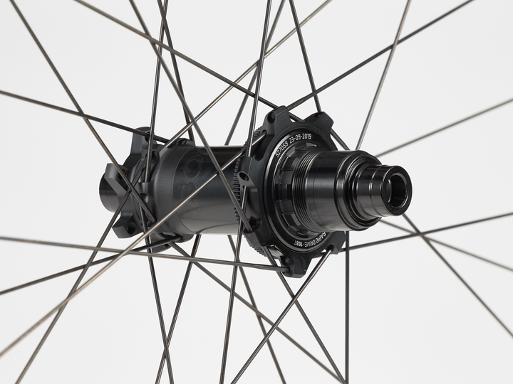 Bontrager Line Pro 30 TLR Boost 29 MTB Wheel(ライン プロ 30 チューブレスレディ ブースト 29 MTB ホイール)