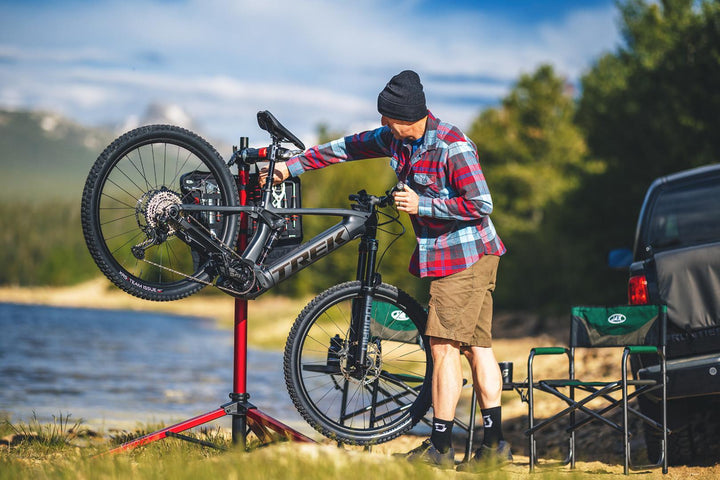 Feedback Sports Pro-Mechanic HD Bike Repair Stand（フィードバックスポーツ プロメカニックHD バイクリペアスタンド）