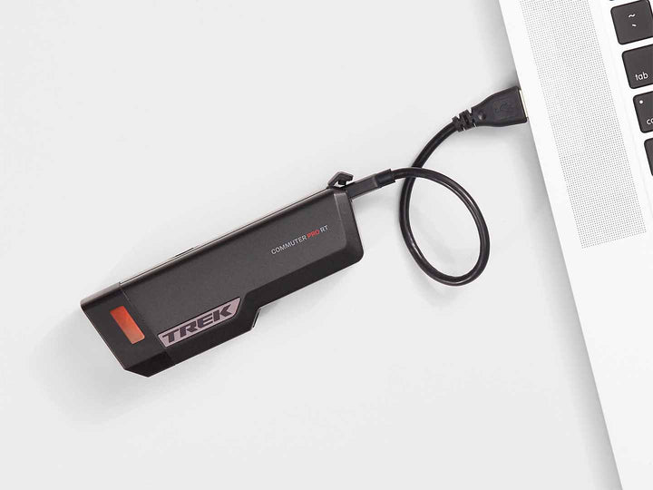 Trek Commuter Pro RT Front Bike Light(トレック コミューター プロ RT  フロントバイクライト)