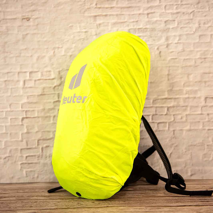 deuter(ドイター)レース8にレインカバーを付けてみた