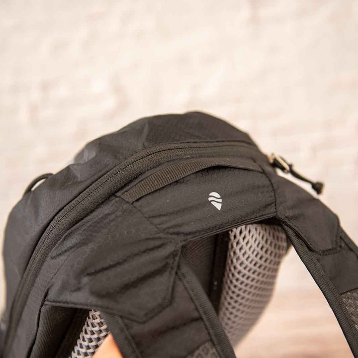 deuter(ドイター)レース8はハイドレーション対応