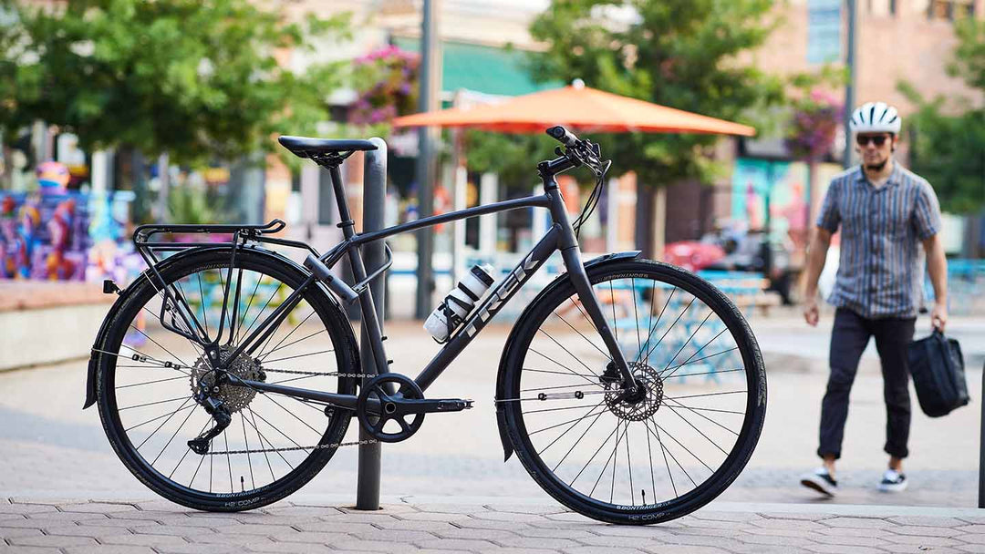 自転車通勤の必須アイテム決定版！安全・快適に続けるための「最初の装備」ガイド