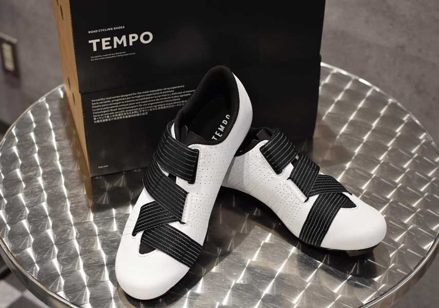 【新入荷】フィジーク最新モデル！TEMPO R5 POWERSTRAP