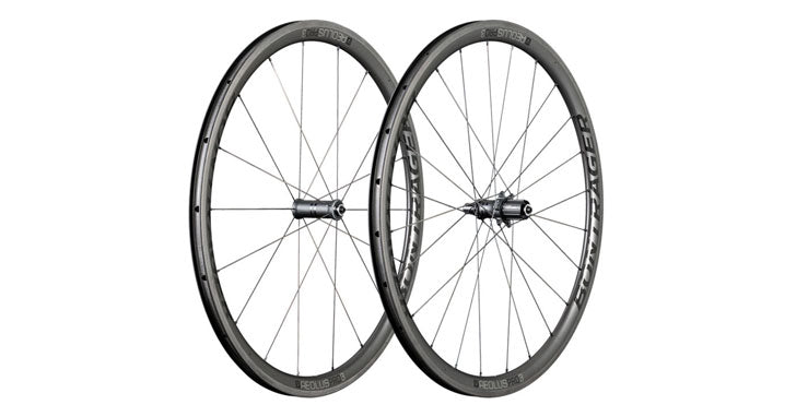 BONTRAGER AEOLUS PRO 3 TLR カーボンホイール Bontrager Aeolus Pro 3 TLR Disc Road Wheel - Trek Bikes