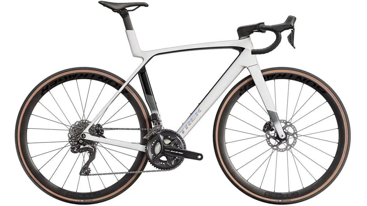 再入荷情報】2025 Madone SL 5 / SL 6｜2026年とほぼ同スペック、今