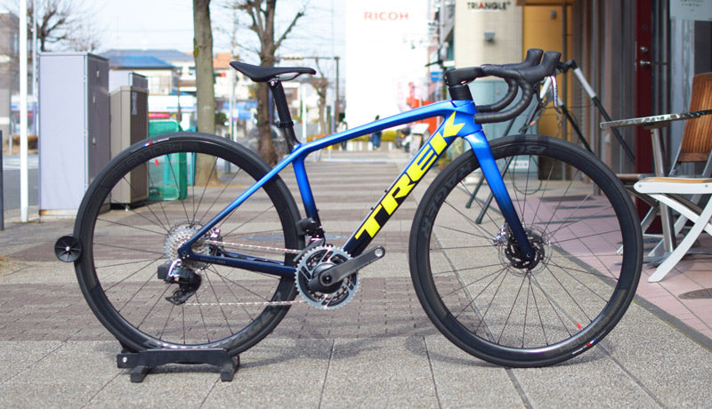 PPF施工済 Emonda SLR 2022 Amethyst フロントフォーク PPF施工済 Emonda SLR 2022 Amethyst フロントフォーク 宝石の