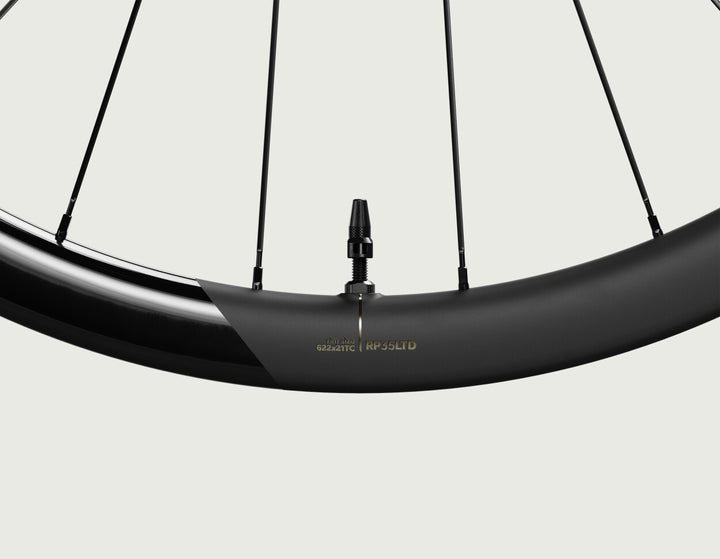 OQUO RP35 LTD｜1244gの軽量クライミングホイール｜35mmハイト・Q10ハブ