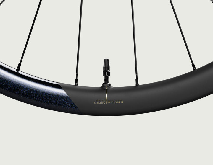 OQUO RP35 LTD｜1244gの軽量クライミングホイール｜35mmハイト・Q10ハブ