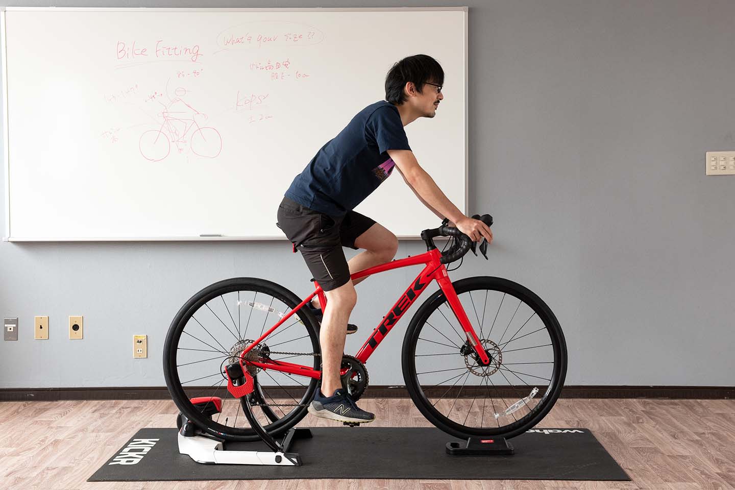 自転車 トップ 股下 測り方 靴