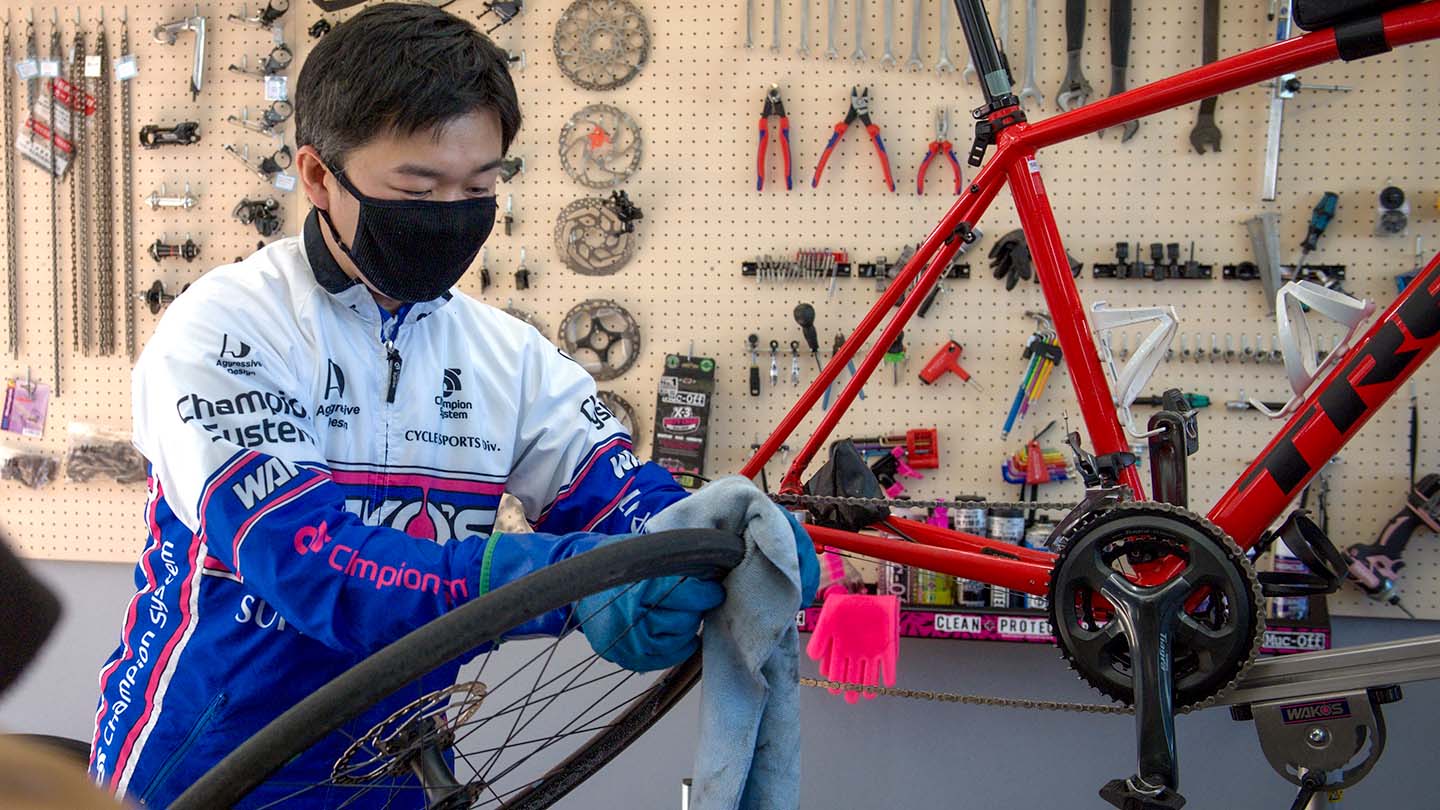 水なしでもできるロードバイクなどの自転車の洗車方法 - ワコーズ編