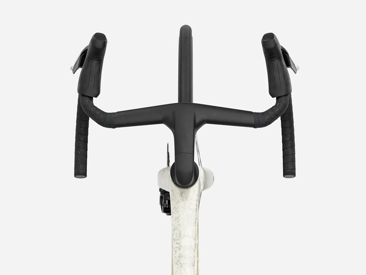 Trek Madone SLR 7 AXS Gen 8 2026年モデル