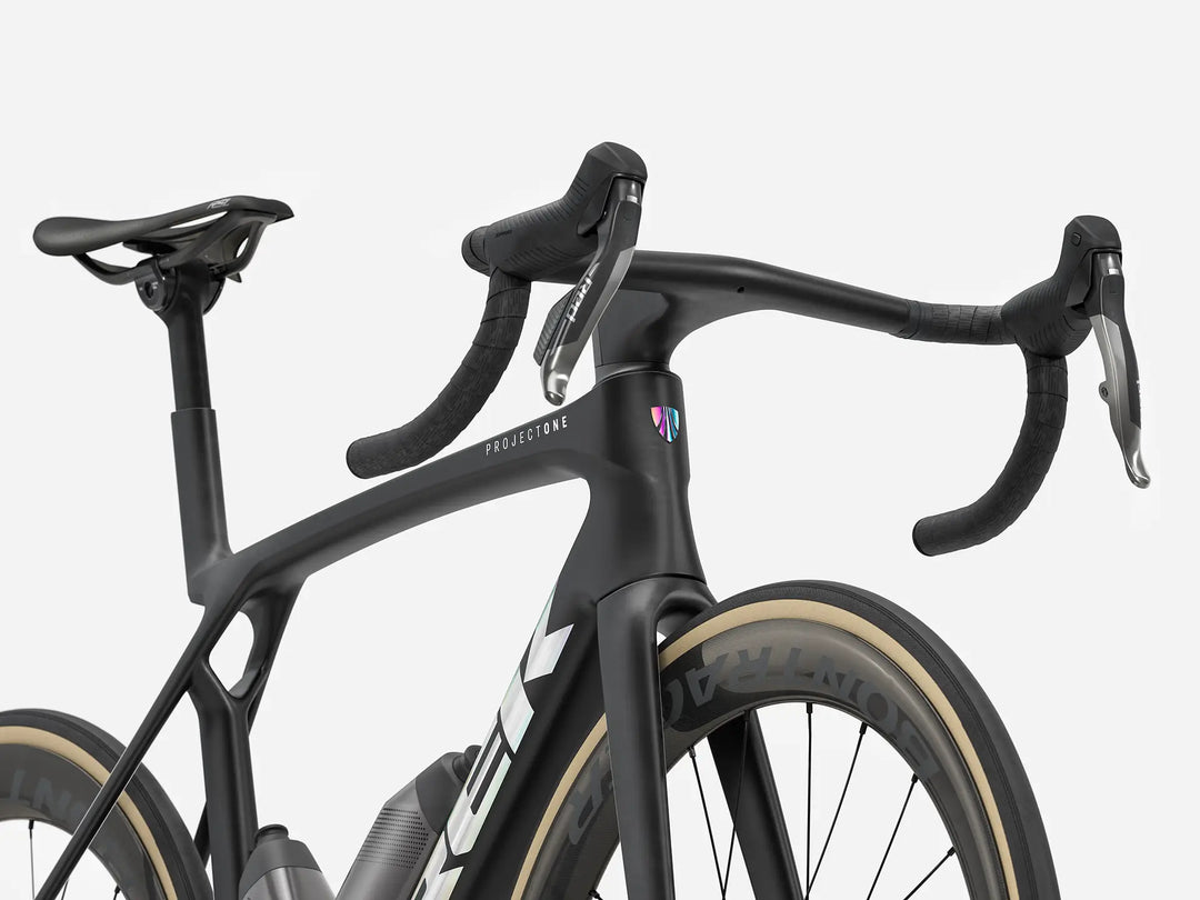 Trek Madone SLR 9 AXS Gen 8 2026年モデル