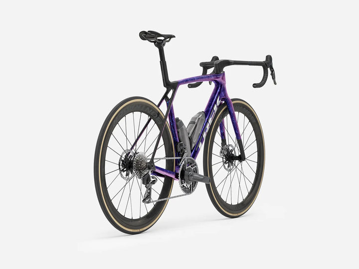 ブランド名：TREK、モデル名：Madone SLR 9 AXS Gen 8、カラー名：Purple Phaze / Amethyst Marble、年式：2026