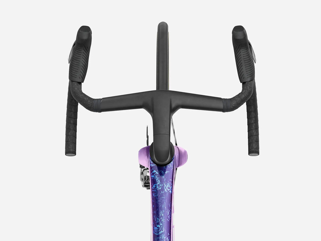 Trek Madone SLR 9 AXS Gen 8 2026年モデル