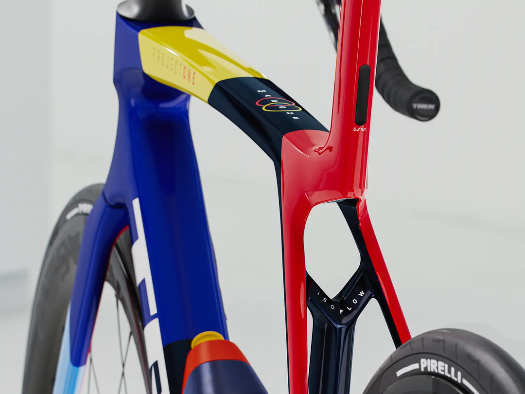 Trek Madone SLR 9 AXS Gen 8 2026年モデル